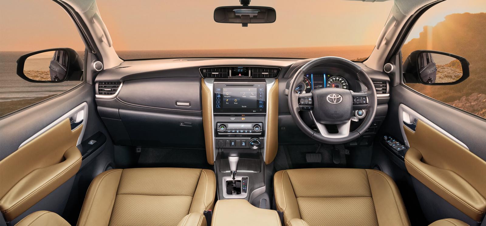 Toyota Fortuner interior