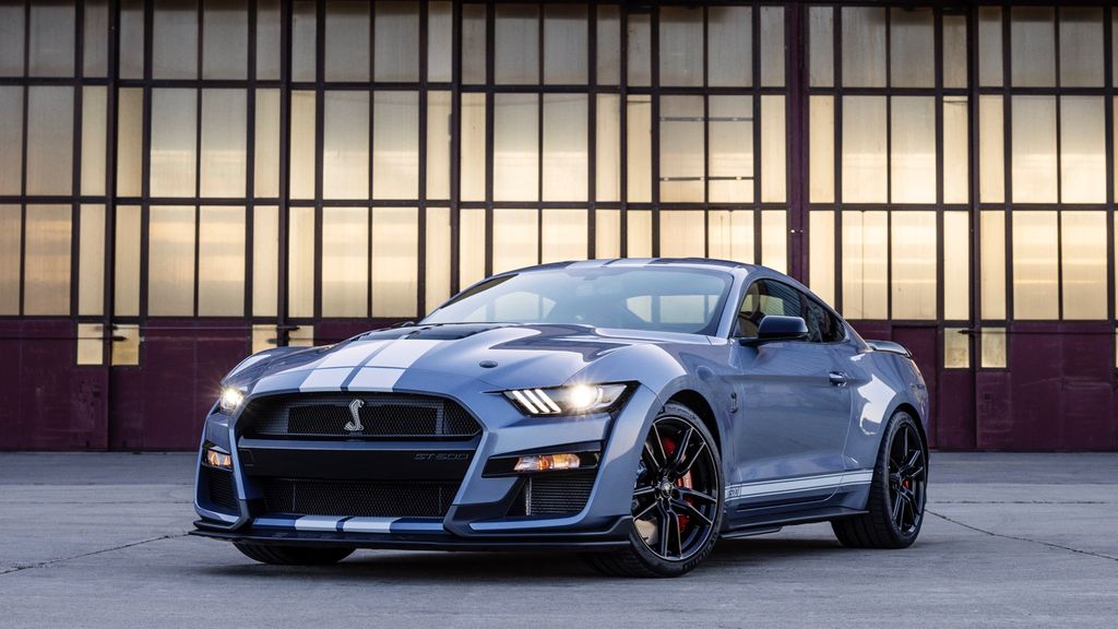 Ford Mustang Review  - Ford's Historic Mark