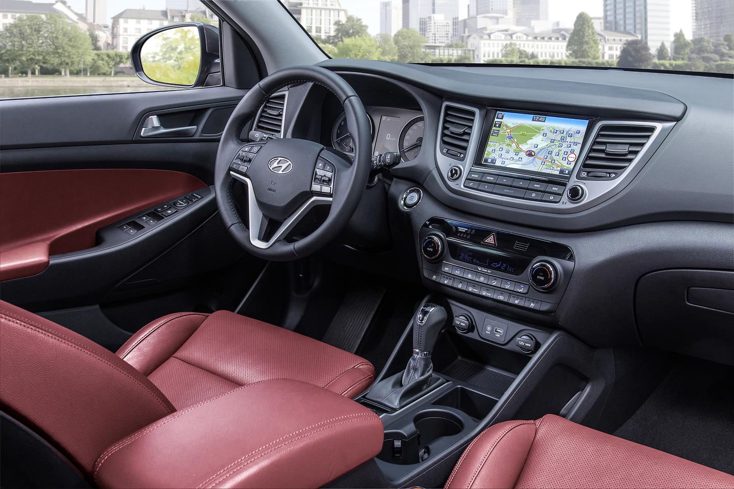 Hyundai Tucson interior