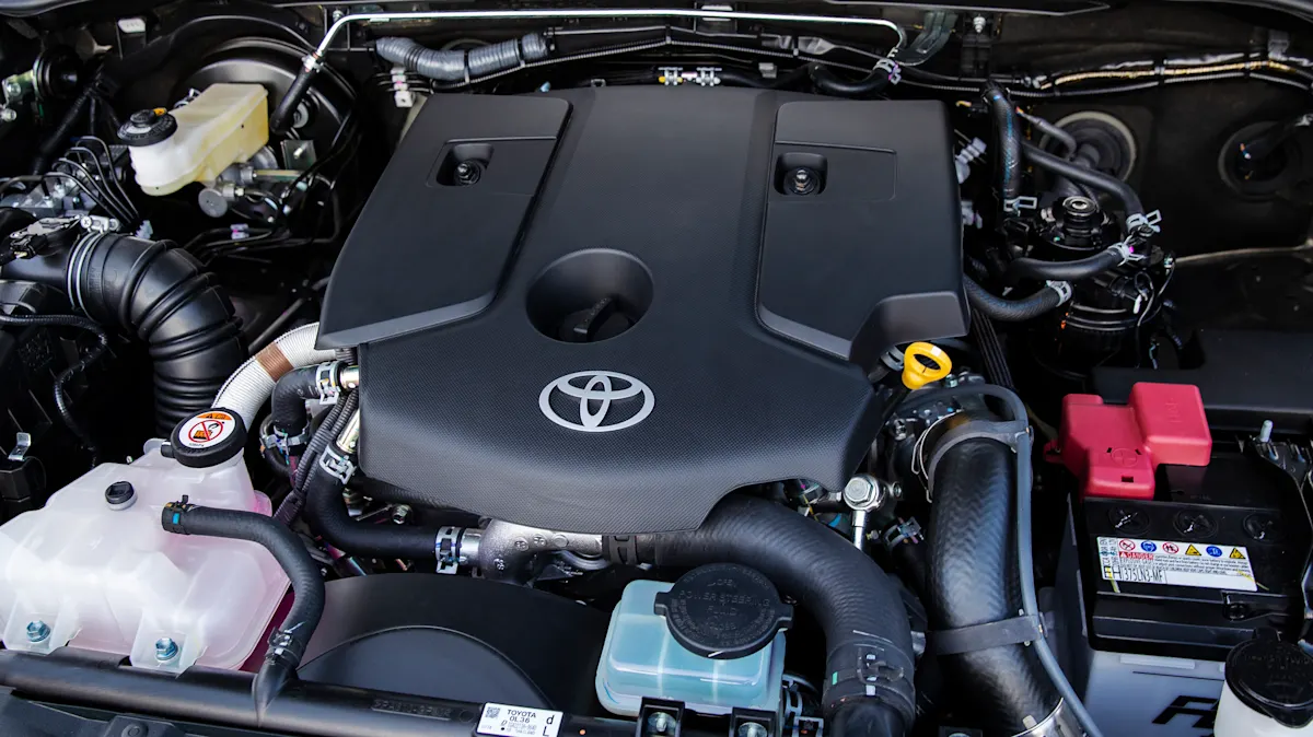 Toyota Hilux engine