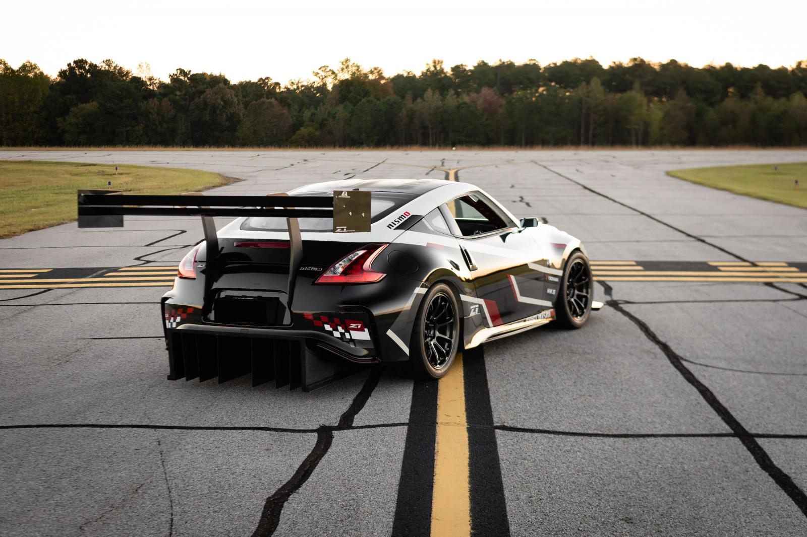 Nissan 370z modified