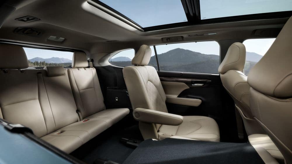 Toyota Highlander interior