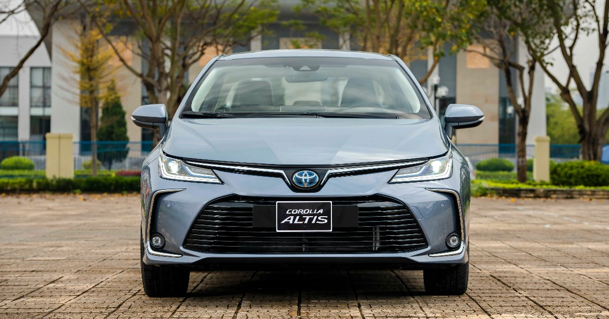 Toyota Corolla Altis review Philippines