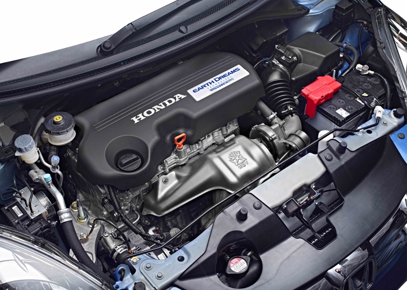 Honda Mobilio engine