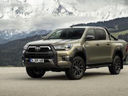 Toyota Hilux Review - One Of The Best Pickup Truck In 2022