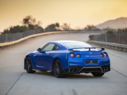 A Detailed Guide On Creating Your Own Modified Nissan GTR!