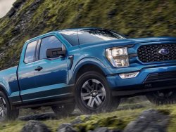 Ford F-150 Specs: Dimensions, Interior & Engine